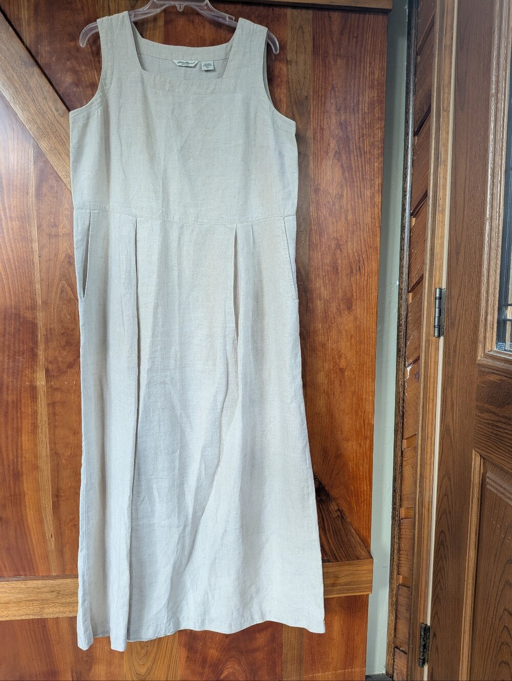 Eddie Bauer Sleeveless Light Beige Linen-Blend Midi Dress